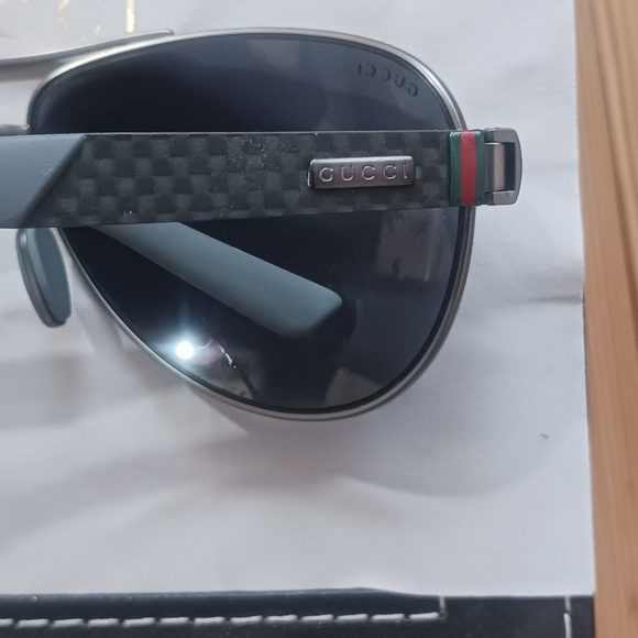 Gucci Polarized Sunglasses GG - Picture 5 of 11
